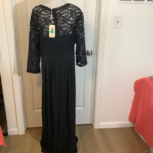 Nemidor Dresses & Skirts - Nemidor plus size 22 lace black dress.